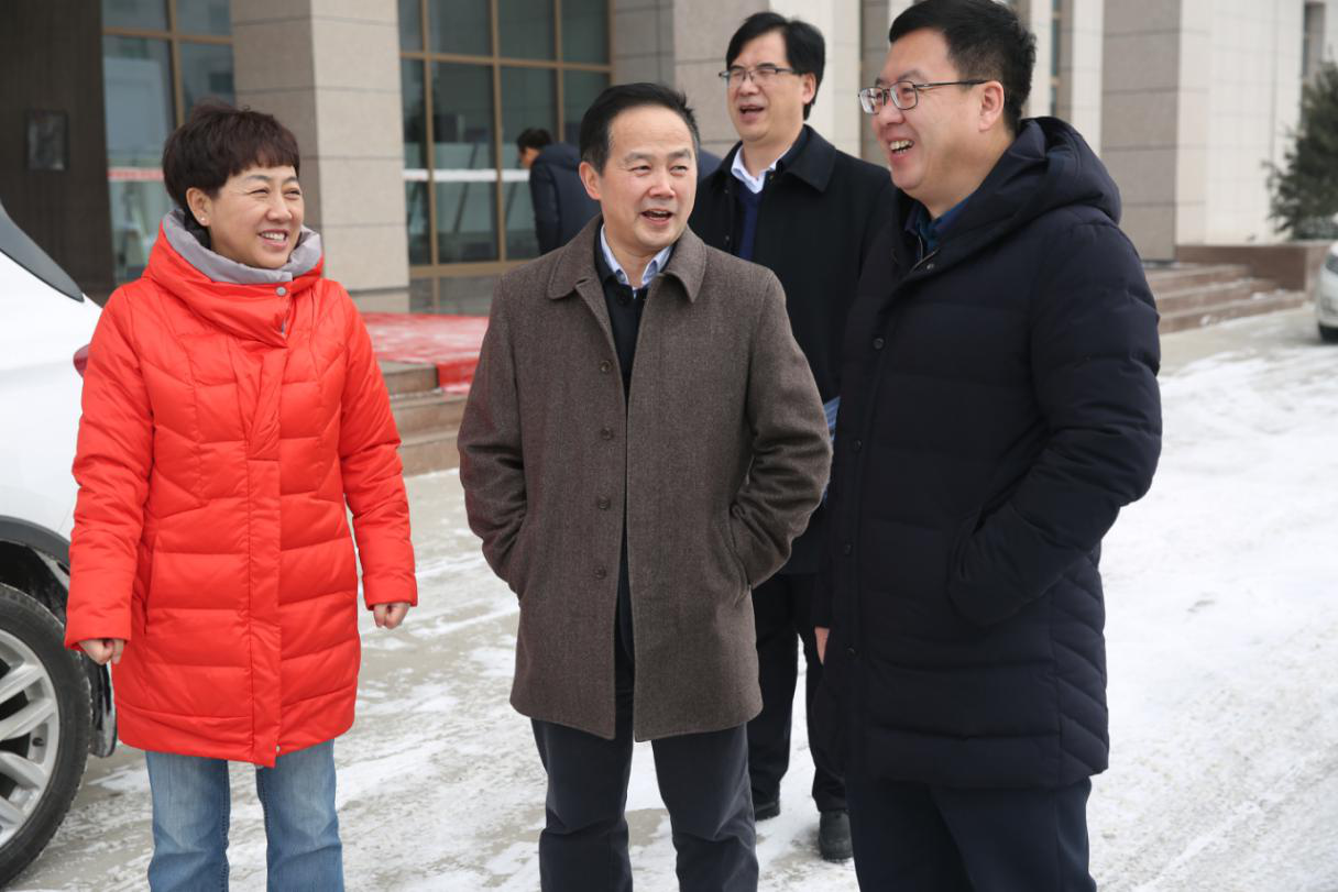 胡局长庆阳调研慰问.png